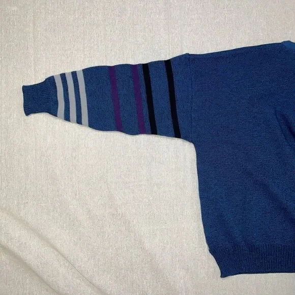 St. Croix KnitsVintage 90s Wool & Mohair Blue Long Sleeve SweaterMedium